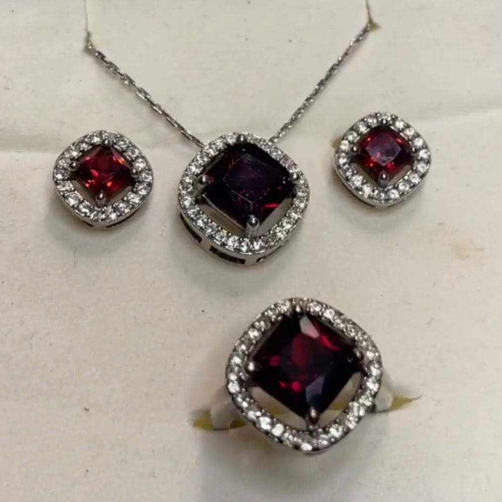 Vintage necklace earrings ring set silver plated red stones chain signed Japan